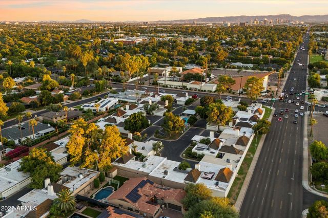 7005 N BARBADOS Place, Phoenix, AZ 85021