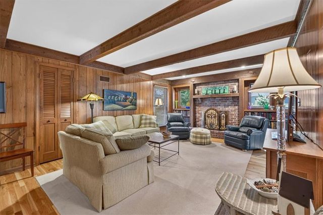 9722 Briar Street, Overland Park, KS 66207