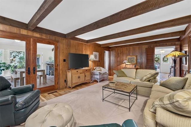 9722 Briar Street, Overland Park, KS 66207