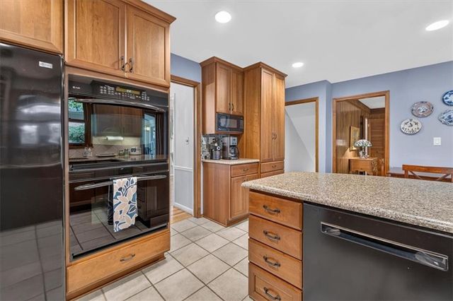 9722 Briar Street, Overland Park, KS 66207