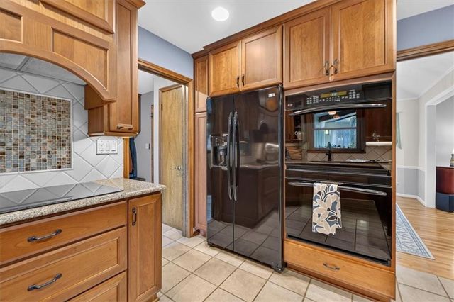 9722 Briar Street, Overland Park, KS 66207