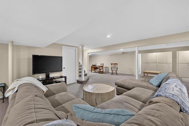 9722 Briar Street, Overland Park, KS 66207