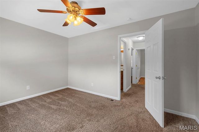 10640 Carroll Wood Way, St Louis, MO 63128