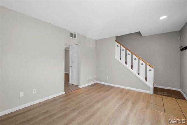 10640 Carroll Wood Way, St Louis, MO 63128