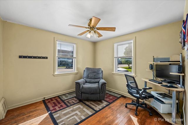 3430 Calwagner Street, Franklin Park, IL 60131