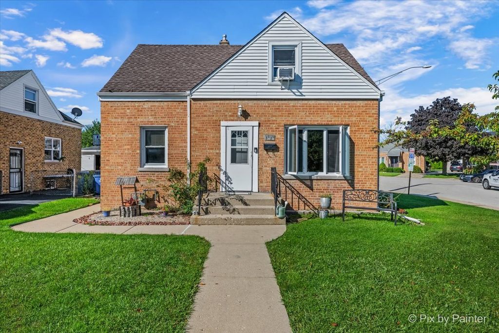 3430 Calwagner Street, Franklin Park, IL 60131