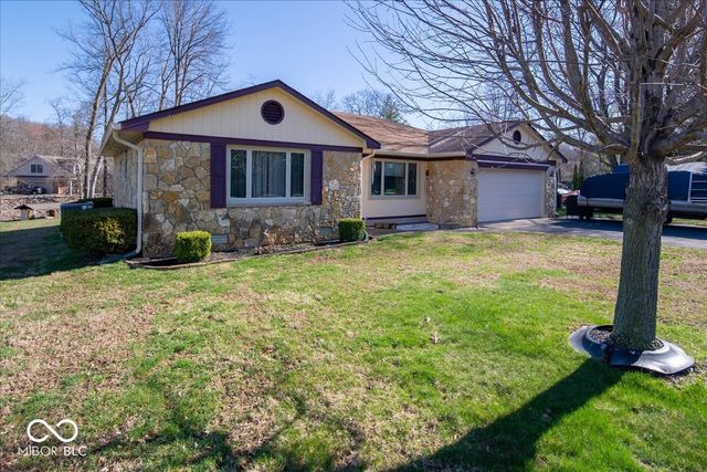 1647 S Plateau Circle, Martinsville, IN 46151