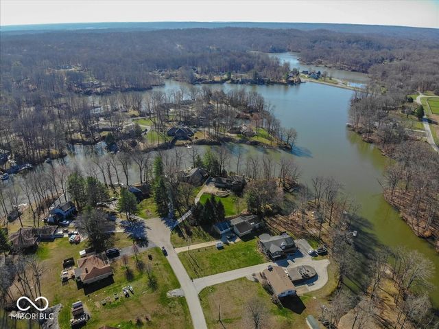 1647 S Plateau Circle, Martinsville, IN 46151