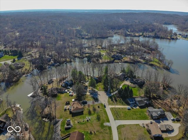 1647 S Plateau Circle, Martinsville, IN 46151