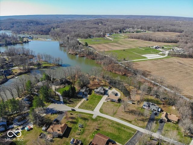 1647 S Plateau Circle, Martinsville, IN 46151