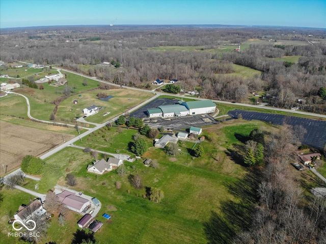 1647 S Plateau Circle, Martinsville, IN 46151