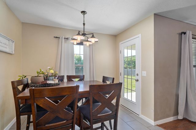 548 E Whitethorn Drive, Republic, MO 65738