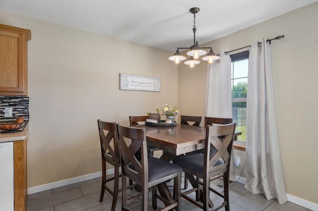 548 E Whitethorn Drive, Republic, MO 65738
