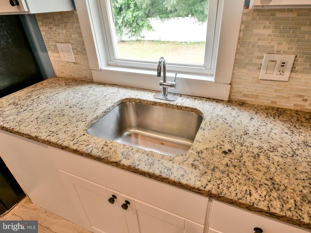 6700 HUDSON ST, Baltimore, MD 21224