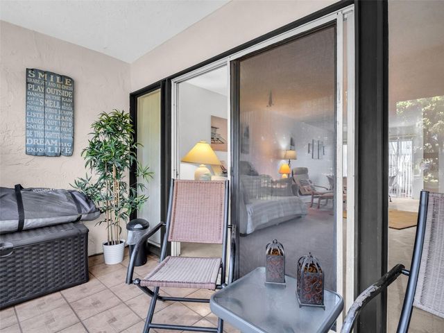 617 WINDRUSH BAY DRIVE 617, Tarpon Springs, FL 34689