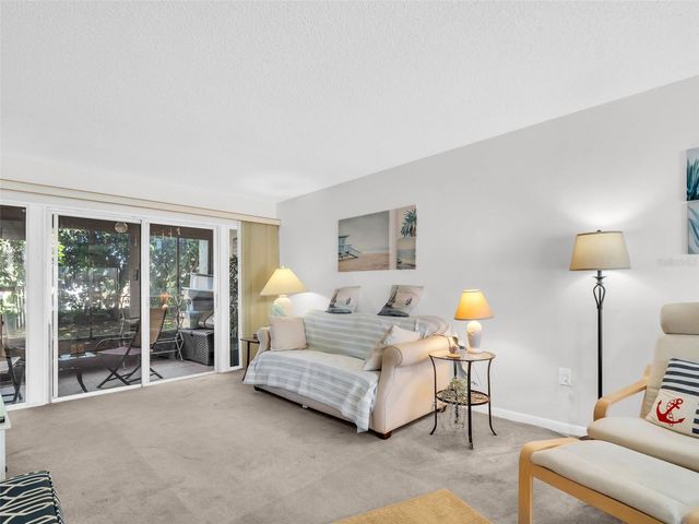 617 WINDRUSH BAY DRIVE 617, Tarpon Springs, FL 34689