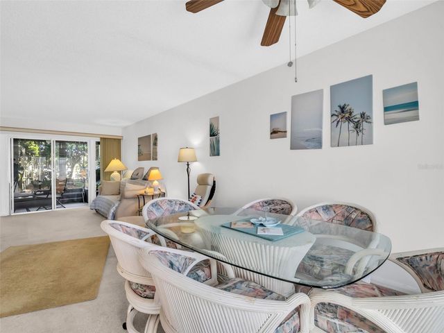 617 WINDRUSH BAY DRIVE 617, Tarpon Springs, FL 34689