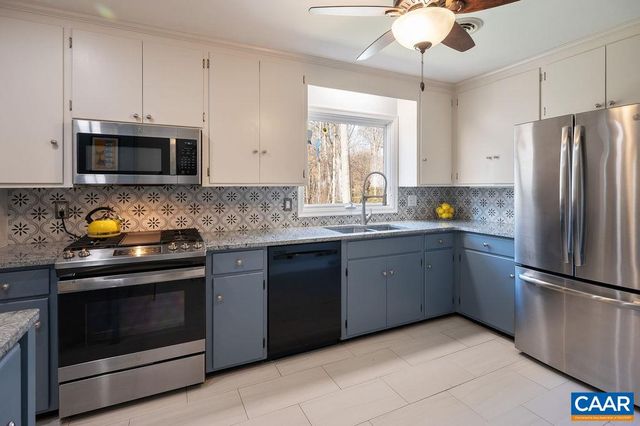 409 WESTMORELAND CT, Charlottesville, VA 22901