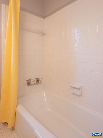 409 WESTMORELAND CT, Charlottesville, VA 22901