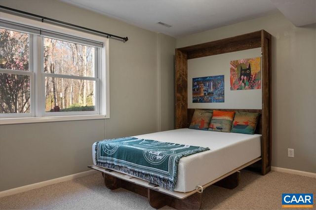 409 WESTMORELAND CT, Charlottesville, VA 22901