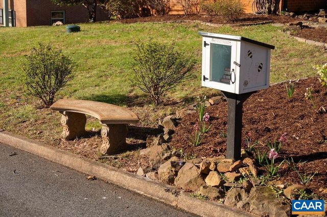 409 WESTMORELAND CT, Charlottesville, VA 22901