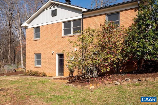 409 WESTMORELAND CT, Charlottesville, VA 22901