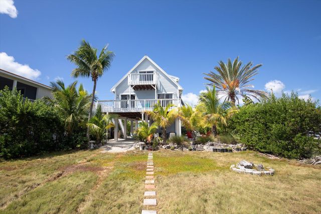 W 231 Indies Drive, Ramrod Key, FL 33042
