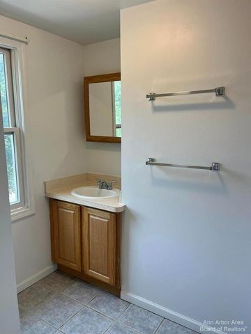 625 N Adams Street, Ypsilanti City, MI 48197