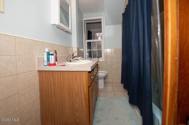 7 Pinehurst Avenue, Albany, NY 12203