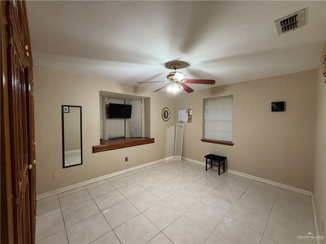 214 N Resplandor Street, Mission, TX 78572