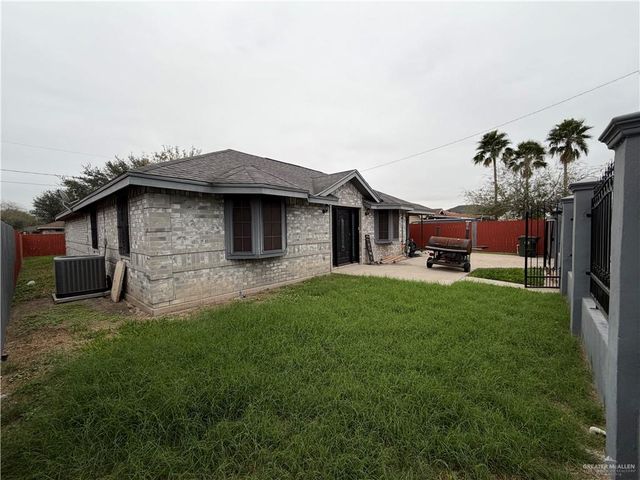 214 N Resplandor Street, Mission, TX 78572