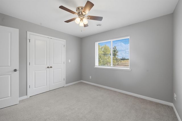4240 Mourning Dove Drive, Waterloo, IA 50702
