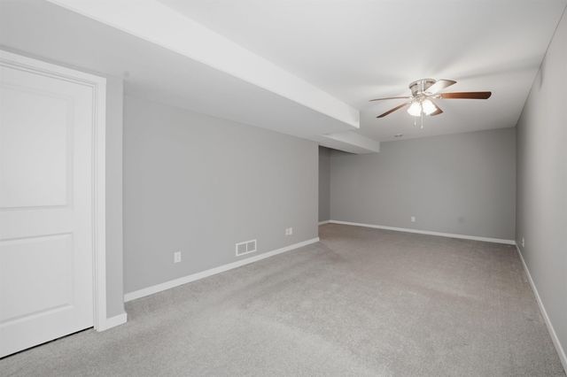 4240 Mourning Dove Drive, Waterloo, IA 50702