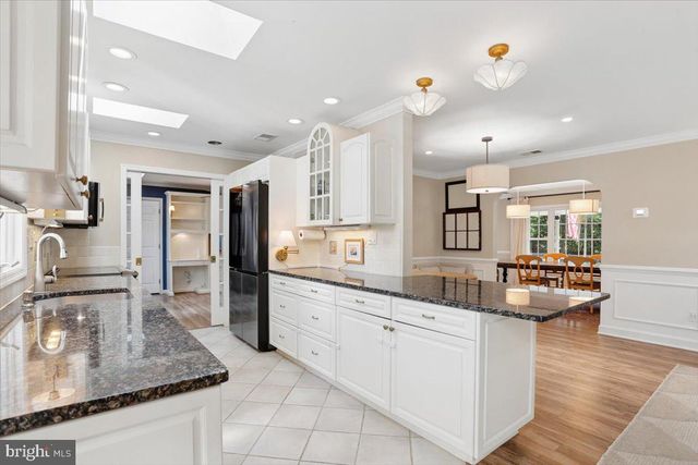 12410 CASTNER CT, Fairfax, VA 22030