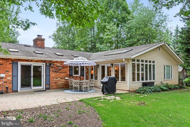 12410 CASTNER CT, Fairfax, VA 22030
