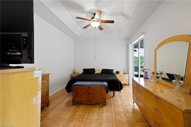 620 Mirror Lakes Falls CT, Lehigh Acres, FL 33974