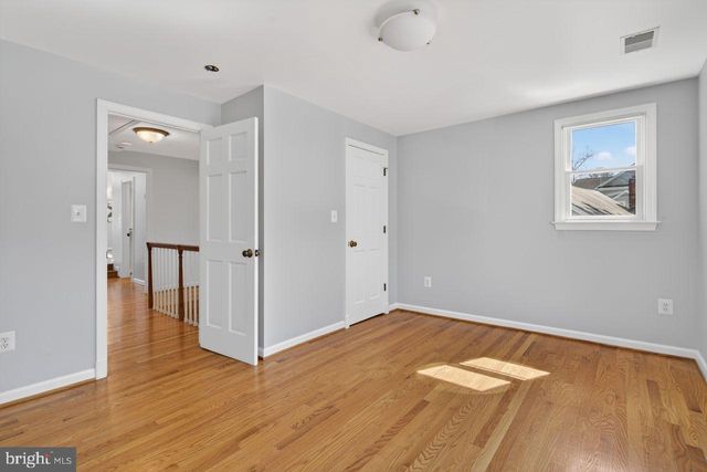 1301 N QUINTANA ST, Arlington, VA 22205