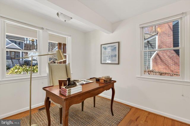 1301 N QUINTANA ST, Arlington, VA 22205