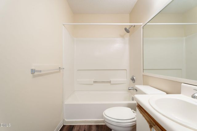 1420 Collegiate Circle, Raleigh, NC 27606