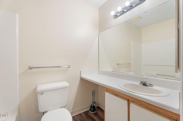 1420 Collegiate Circle, Raleigh, NC 27606