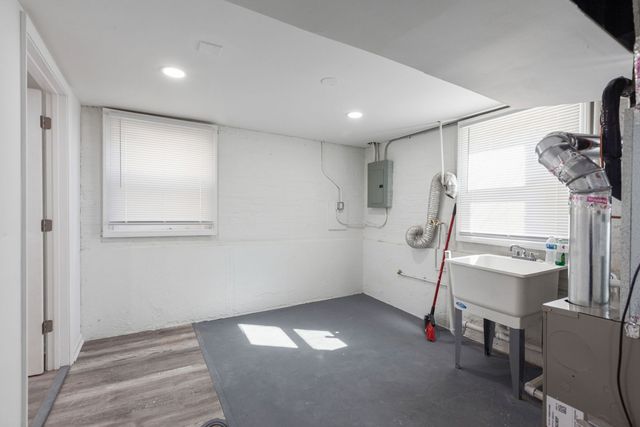 519 Bellwood Avenue, Bellwood, IL 60104