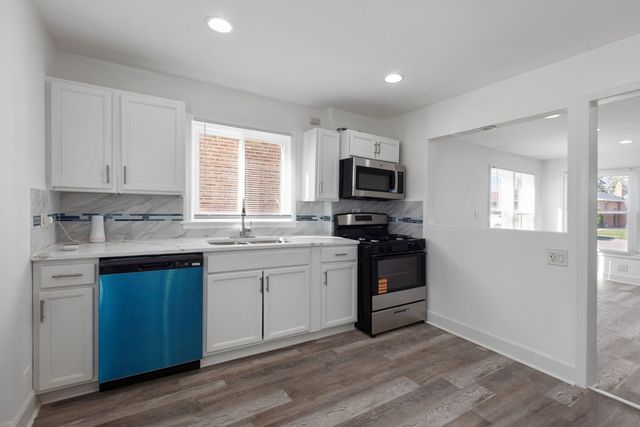 519 Bellwood Avenue, Bellwood, IL 60104