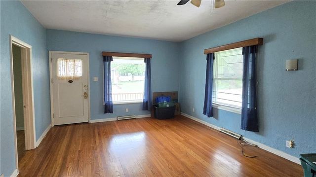 1432 S 38th Street, Kansas City, KS 66106