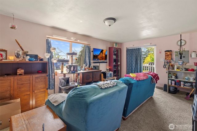 941 Diane Avenue, Oak Harbor, WA 98277
