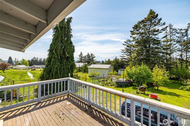 941 Diane Avenue, Oak Harbor, WA 98277