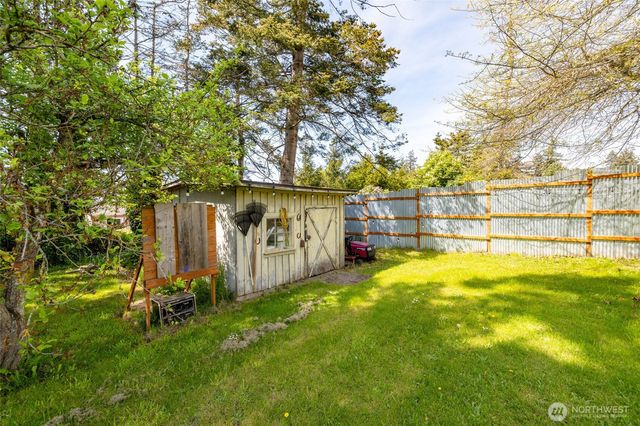 941 Diane Avenue, Oak Harbor, WA 98277