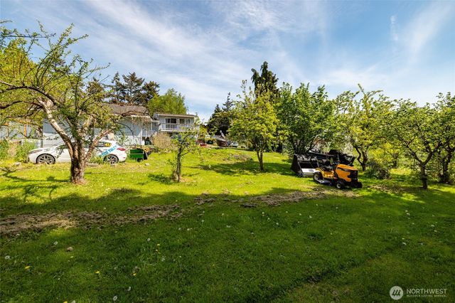 941 Diane Avenue, Oak Harbor, WA 98277