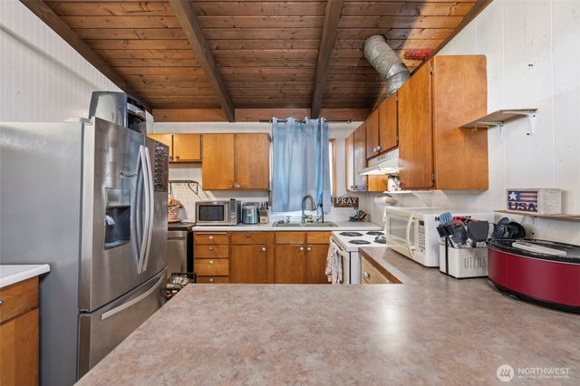 941 Diane Avenue, Oak Harbor, WA 98277