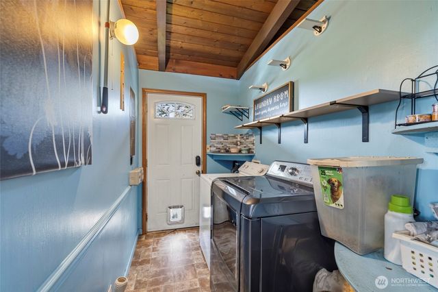 941 Diane Avenue, Oak Harbor, WA 98277