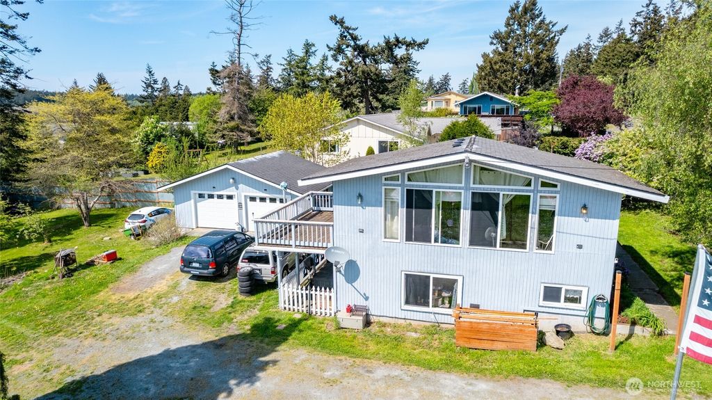 941 Diane Avenue, Oak Harbor, WA 98277